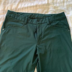 Lululemon Men’s ABC Pants 33x32